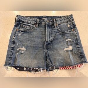 Old Navy Denim Women’s Shorts Americana Peekout pockets : Size: 4  High Rise